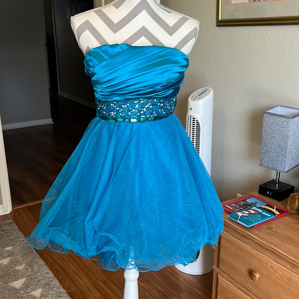 Speechless Formal Dress sz 3